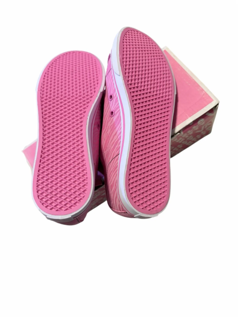 Women's Vans Hello Kitty Sneakers Size 7 Pink Zebra Print